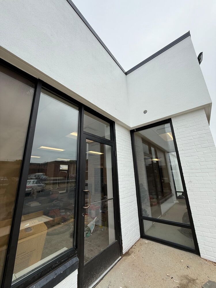 Modern glass door &mdash; DC Glass Pro